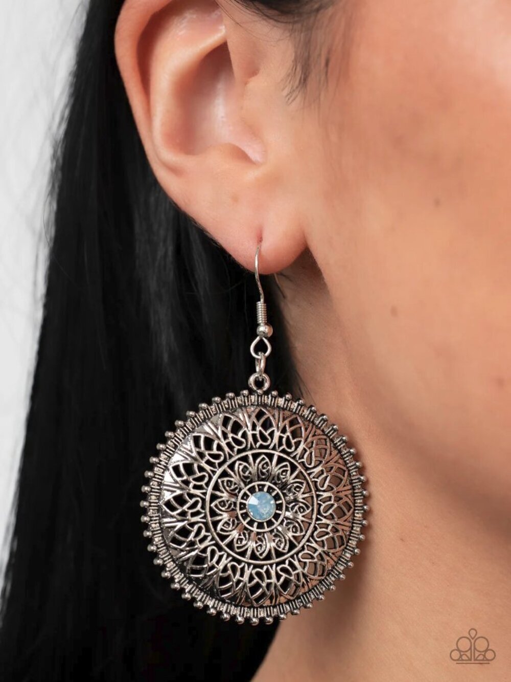 Paparazzi Jewelry Accessories -Spellbinding Botanicals - Blue Earrings - Vintage